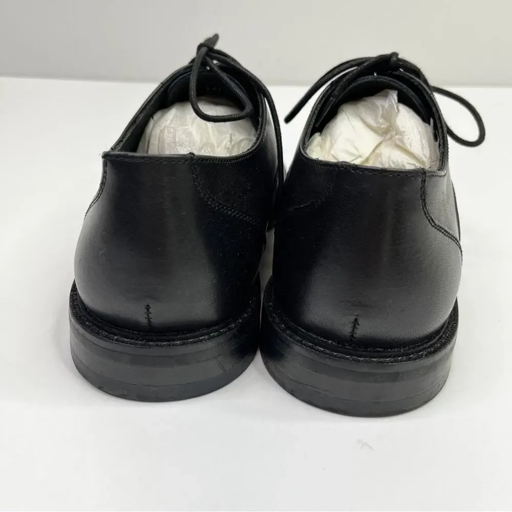 The Men's Store at Bloomingdale's Cap Toe Oxford shoes black - 8